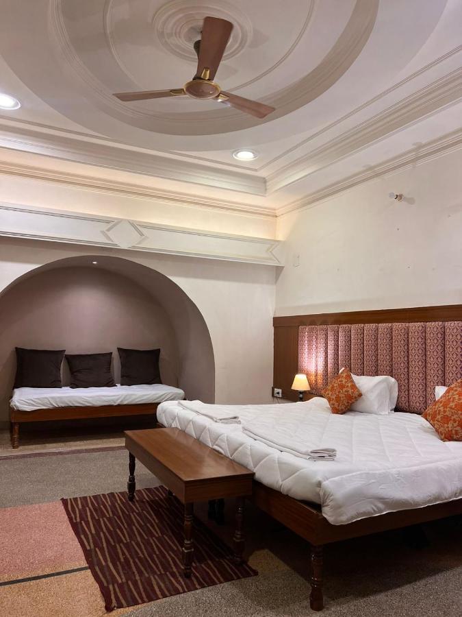 Aavaa Shanti Niwas Varanasi Esterno foto